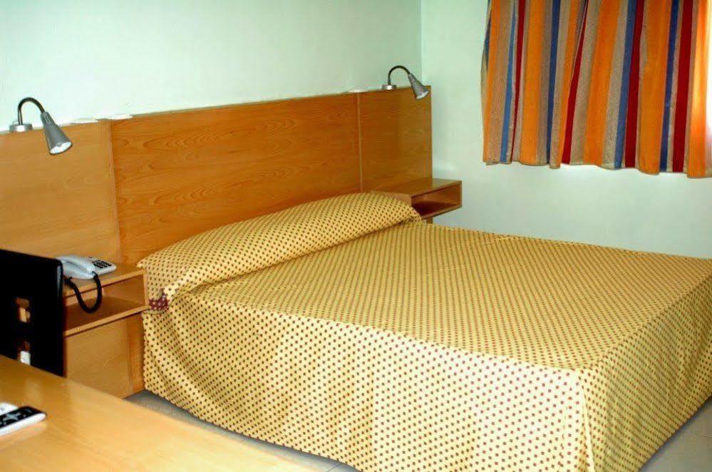 Hotel Roterdao برايا المظهر الخارجي الصورة