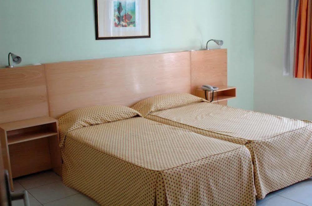 Hotel Roterdao برايا المظهر الخارجي الصورة