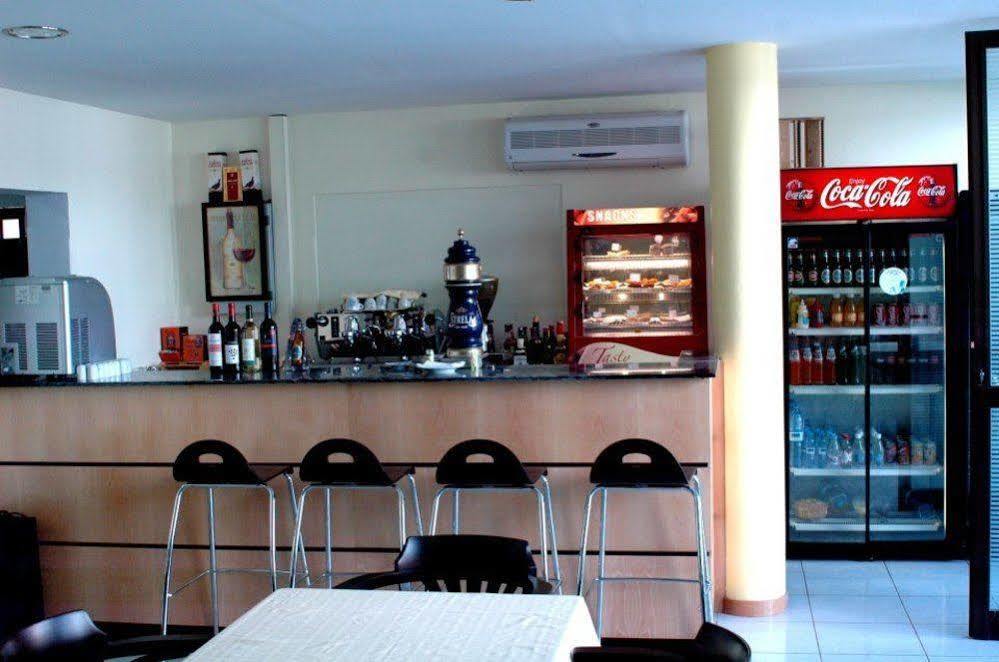 Hotel Roterdao برايا المظهر الخارجي الصورة